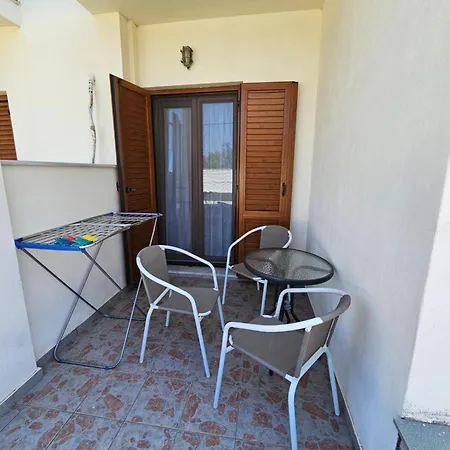 Florea * سكوبيلوس تاون